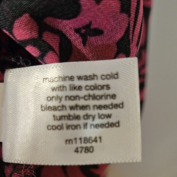 Lane Bryant 18/20 Semi-Sheer Pink Floral Scoop Neck Adjustable Strap Cami NWT - Picture 7 of 9